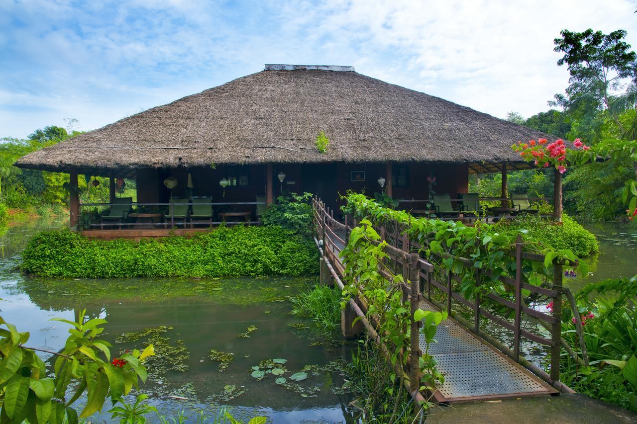 Hotel Red Earth Kabini Begūr Esterno foto