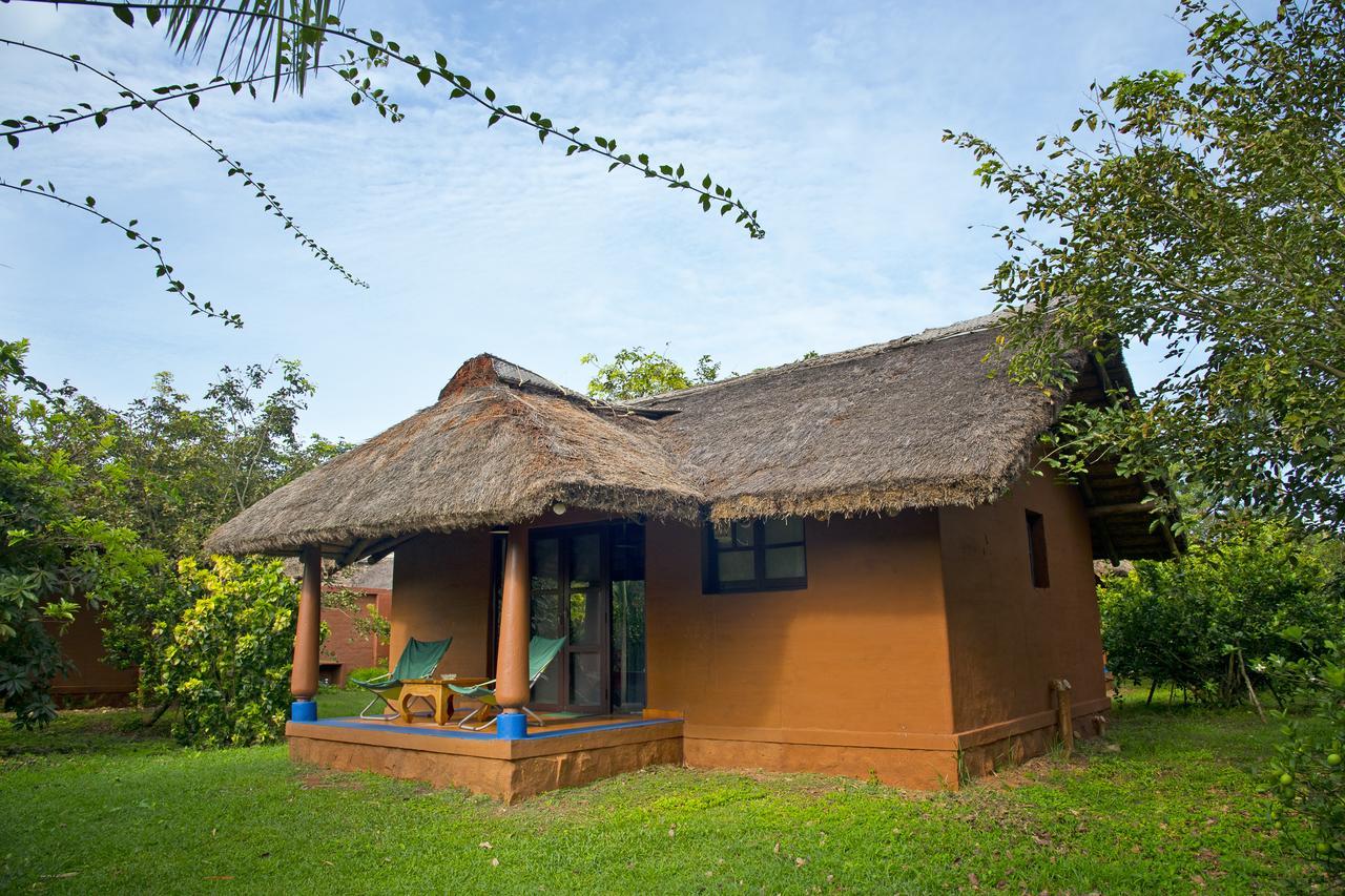 Red Earth Kabini Begūr Esterno foto